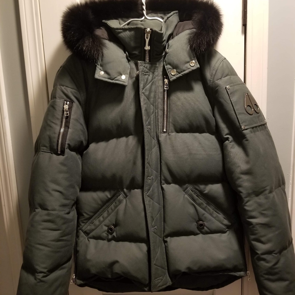 COPY - COPY - Mooseknuckle downfilled jacket